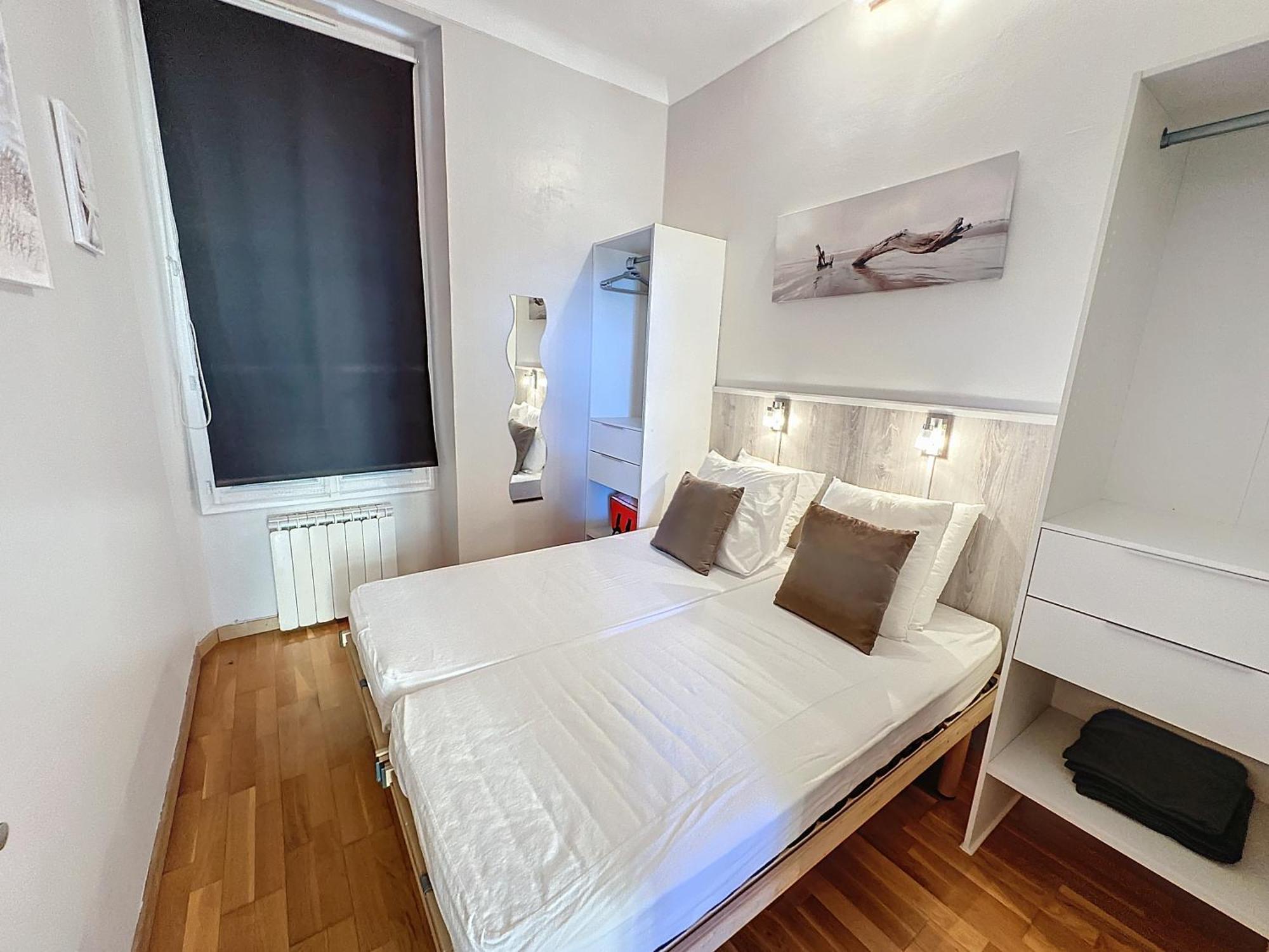 Rol2 - Beau 2 Pieces Avec Balcon Et Vue Laterale Appartement